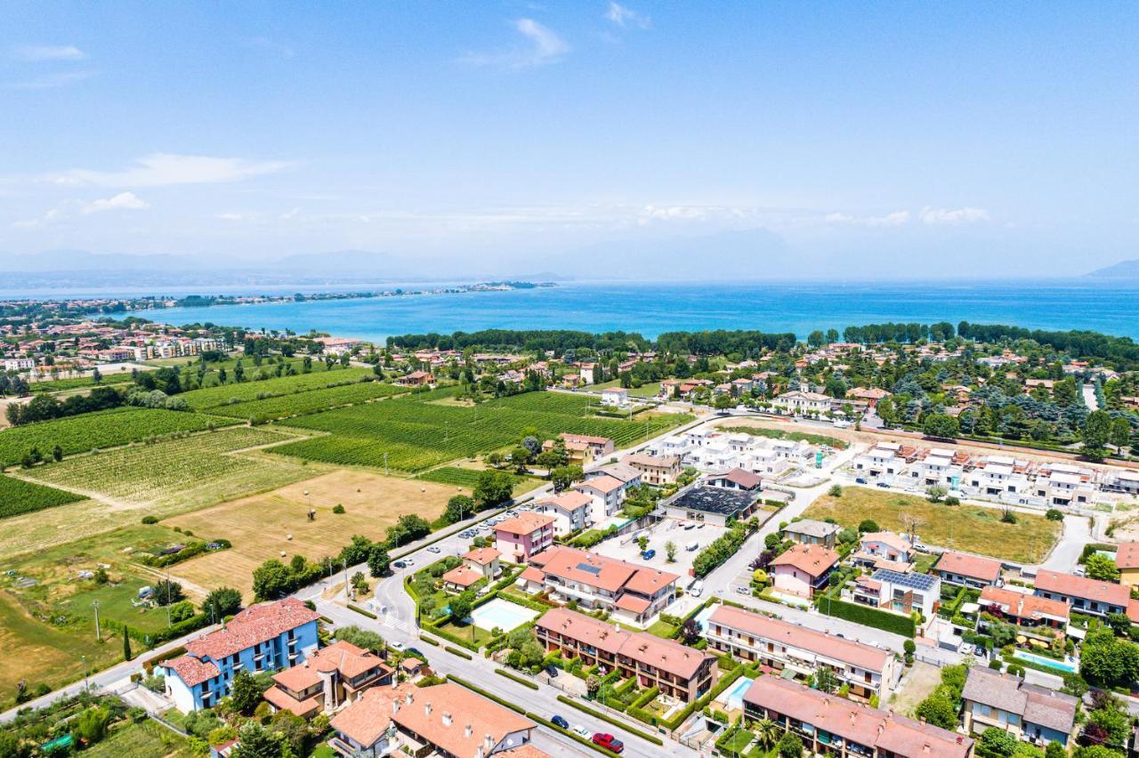 Wolf House - Sirmione Holiday Kültér fotó